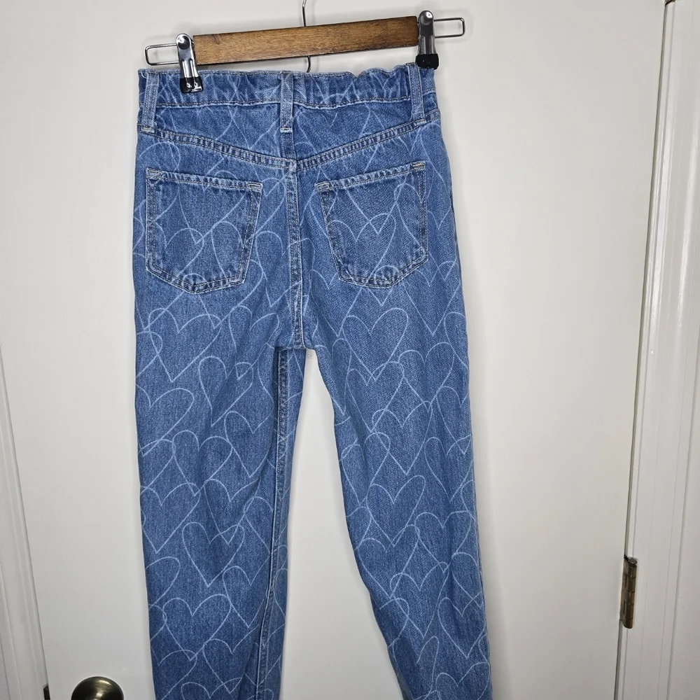 Old Navy Girl's High-Rise Slouchy Straight Heart Print Jeans Size 10
